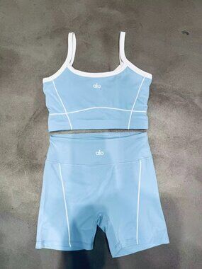 Alo Yoga Light Blue and White Color Block Workout Set, Size M.